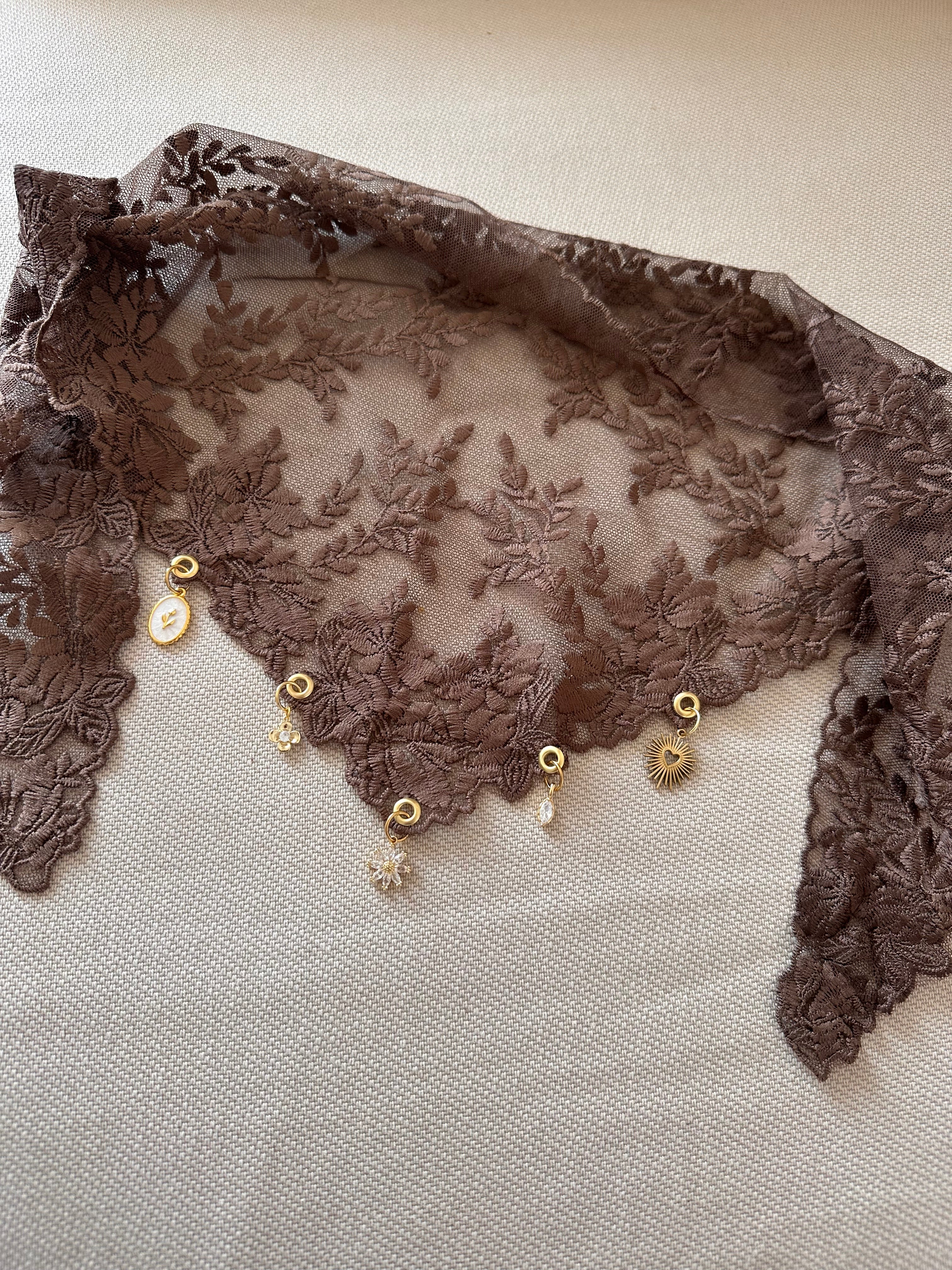 Foulards Lace
