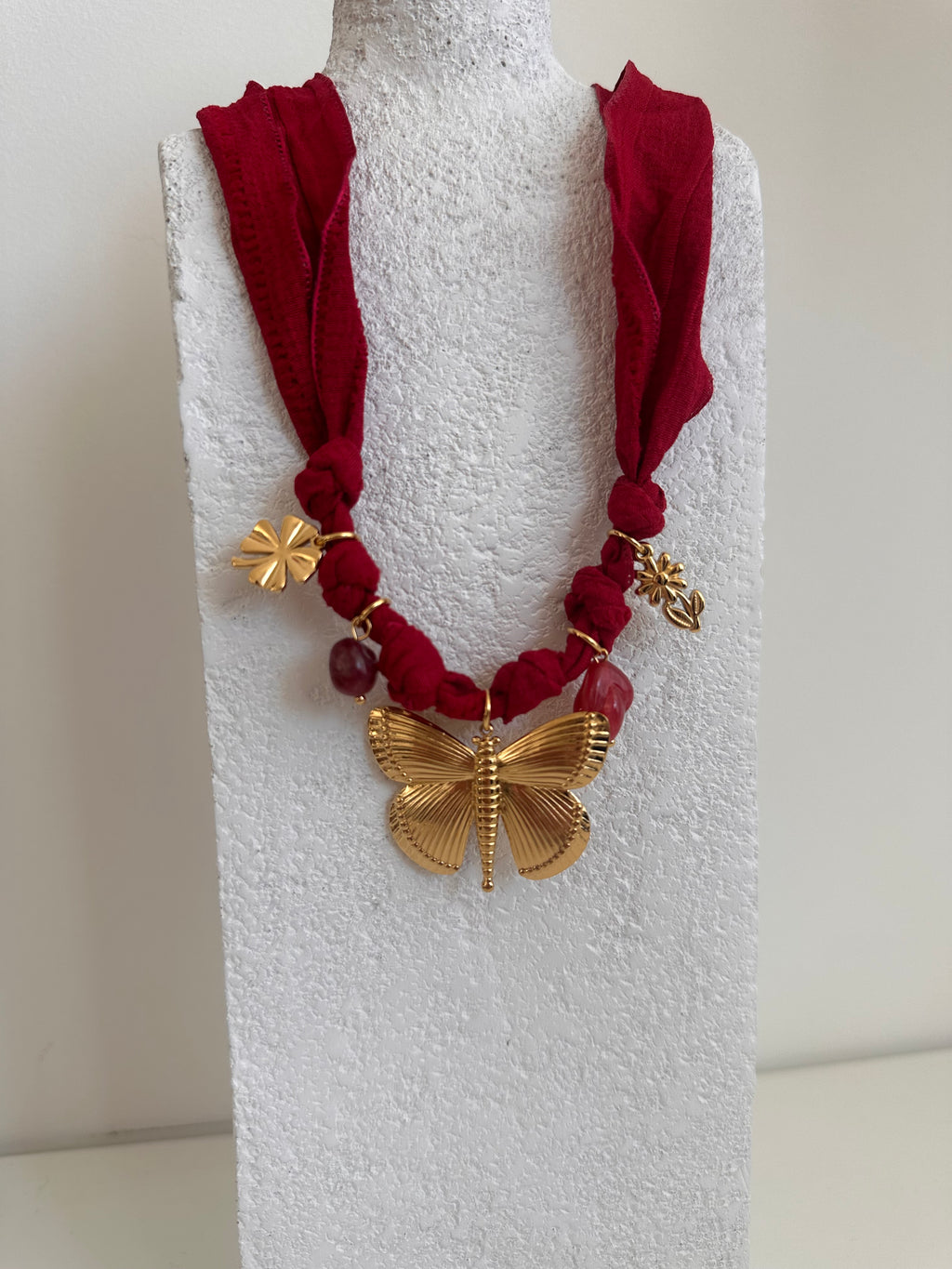 Collier Papillon Éclat Rouge & Doré