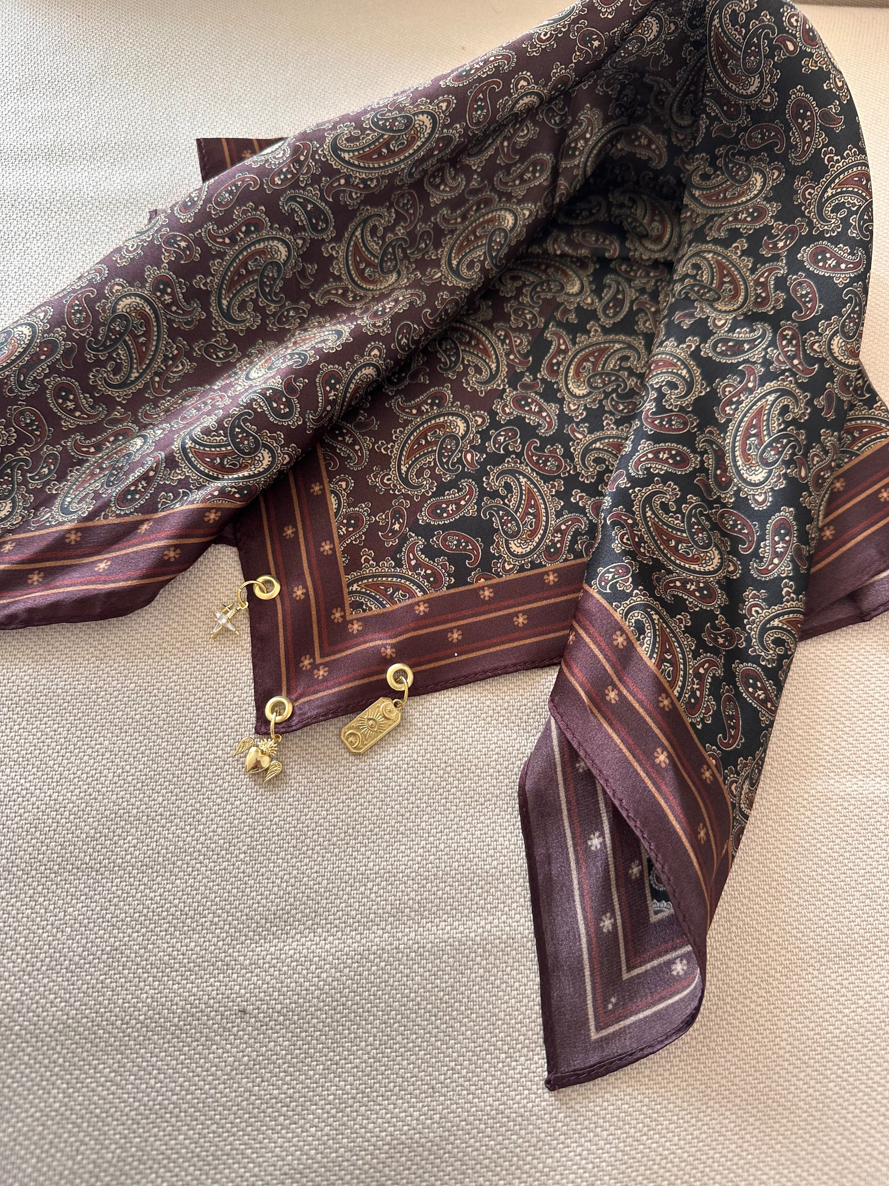 Foulard Étoile d’Orient - 100% soie