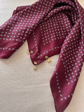Foulard Bordeaux Élégance
